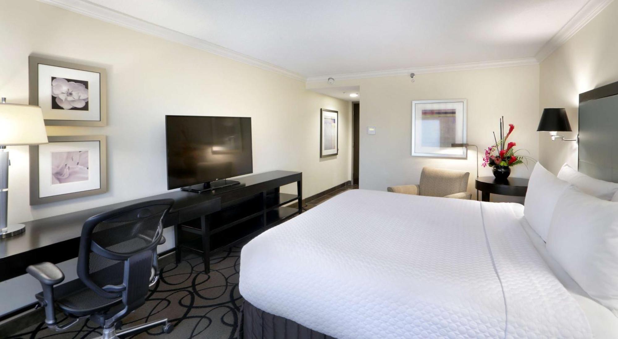 The Verve Boston Natick, Tapestry Collection By Hilton Exterior photo